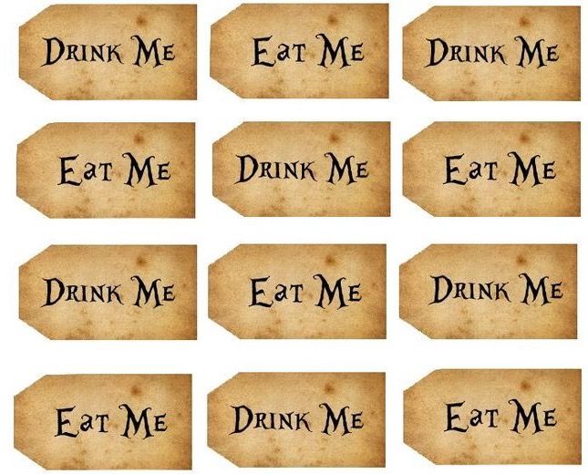 Eat me перевод. Drink me бирка. Съешь меня Алиса в стране чудес. Этикетки Drink me eat me. Съешь меня надпись.