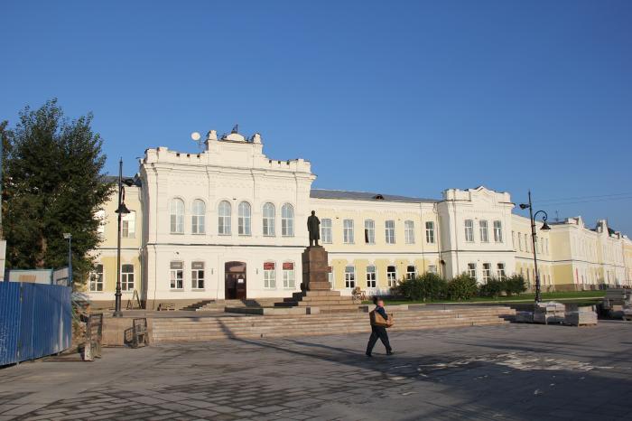 Ленина 10 фото. Ленина 10 Омск. Омск ул Ленина 10. Г. Омск Ленина 10. Ленина 10 Омск магазин.