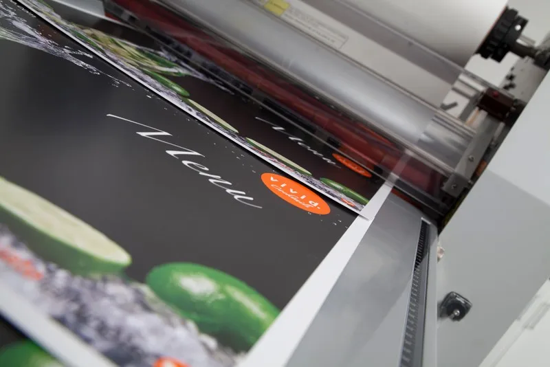 Ламинация холодная: Ламинация: холодная и горячая, услуги по ламинации