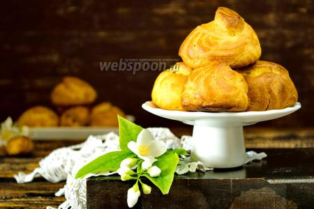 Фото рецепта Профитроли с куриной печенью